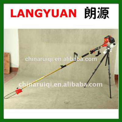 Long reach pole saw tree trimmer